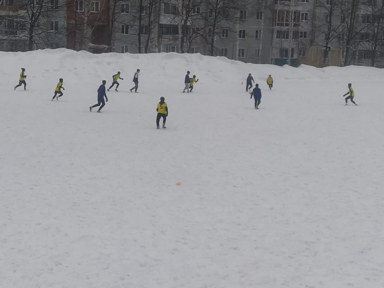 16.01.2022 г. зимний футбол на стадионе Локомотив